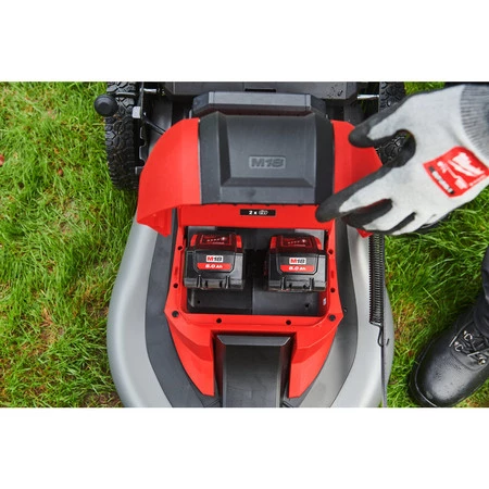 KOSIARKA Z NAPĘDEM 46 CM M18 FUEL NA DWA AKUMULATORY MILWAUKEE 4933492010