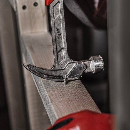 MŁOTEK CIESIELSKI 570G MILWAUKEE 4932478654