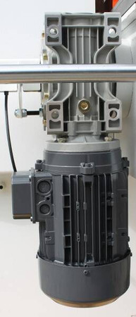 Okleiniarka kompaktowa z wstępnym frezowaniem OPTIMAT ONE cyklina, polerka