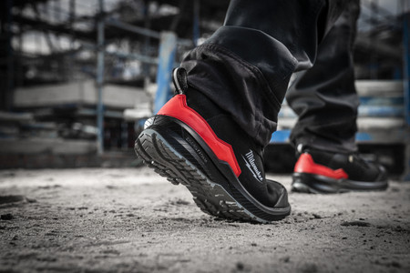 Buty robocze ochronne Flextred czarne niskie R43 Milwaukee 4932498113