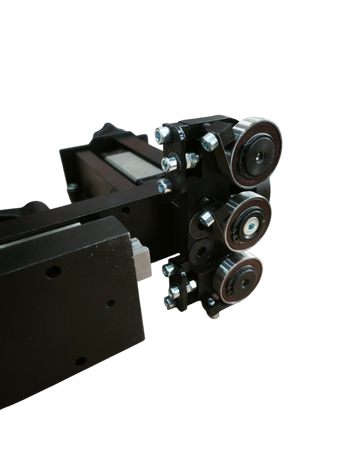 Okleiniarka OPTIMAT TWO NESTING z frezowaniem wstępnym i zarabianiem naroży