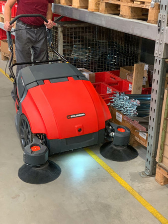 Zamiatarka ssąca Stolzenberg TwinSweep 900 E BASIC