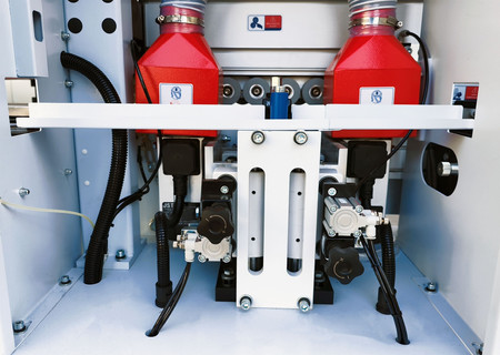 Okleiniarka krawędziowa ze wstępnym frezowaniem OPTIMAT LOGICA 6, cyklina promieniowa, cyklina płaska (klejowa), system natryskowy, polerka, PUR/EVA