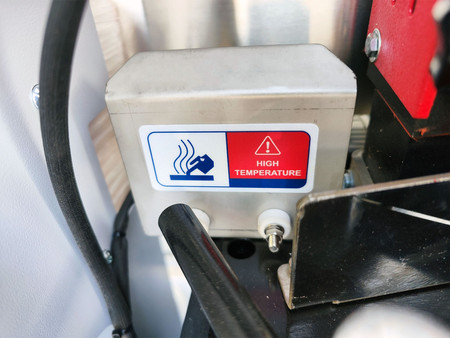 Okleiniarka krawędziowa ze wstępnym frezowaniem OPTIMAT LOGICA 6, cyklina promieniowa, cyklina płaska (klejowa), system natryskowy, polerka, PUR/EVA