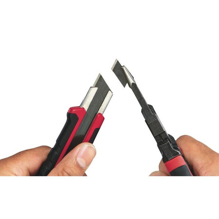 NOŻYK Z ŁAMANYM OSTRZEM 25mm MILWAUKEE 48221962