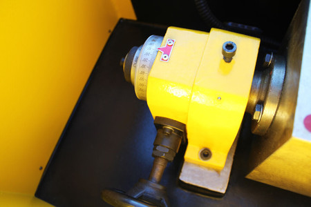 Szlifierka magnetyczna półautomatyczna Viber ON1700PLC