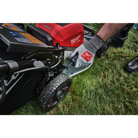 KOSIARKA Z NAPĘDEM 46 CM M18 FUEL NA DWA AKUMULATORY MILWAUKEE 4933492010