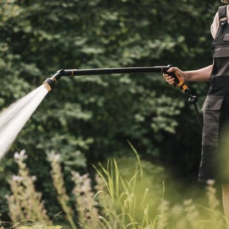 LANCA ZRASZAJĄCA 3-FUNKCYJNA FISKARS 1065488