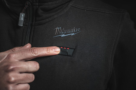 Kamizelka podgrzewana pikowana L M12 Hexon Milwaukee 4932493844