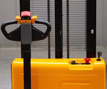 Wózek elektryczny podnośnikowy magazynowy 1500 kg/3m Viber WE1530R