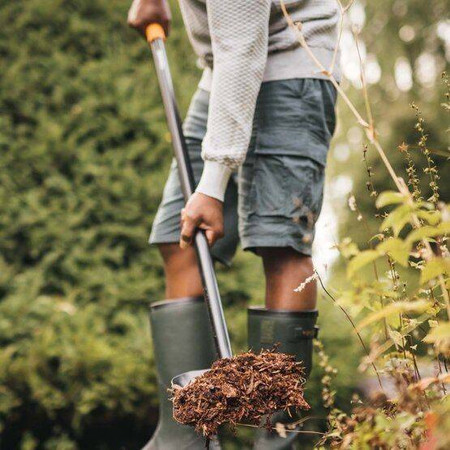 Szufla metalowa Solid™ z rączką 1066720 Fiskars 