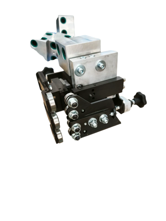 Okleiniarka OPTIMAT TWO NESTING z frezowaniem wstępnym i zarabianiem naroży