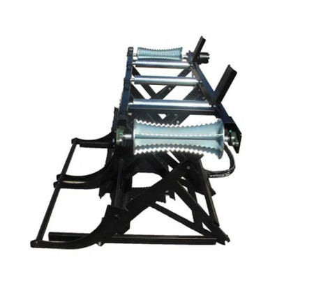 Hydrauliczny podajnik kłód drewna do piło-łuparek OPTIMAT Titanium CLS30-E 500