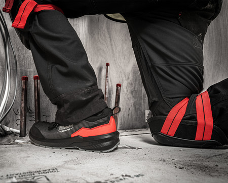 Buty robocze ochronne Flextred czarne niskie R42 S1PS Milwaukee 4932493694