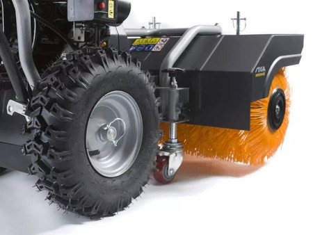 Zamiatarka Spalinowa SWS 800 GE + Pług 30cm Stiga Zestaw