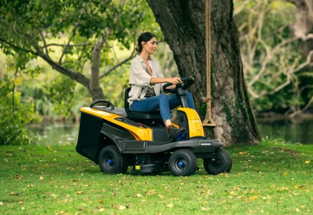 Kosiarka traktorek akumulatorowy Swift 372E STIGA Zestaw 4xAkumulator i Ładowarka