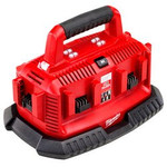 ŁADOWARKA MULTI NAPIĘCIOWA MILWAUKEE 4932430086