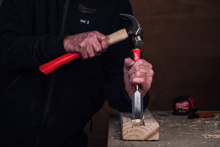 DŁUTO O SFAZOWANEJ KRAWĘDZI 32MM MILWAUKEE 4932479896