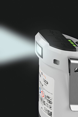 Mobilna stacja zasilania Stihl PS 1 powerbank, ładowarka i latarka w jednym