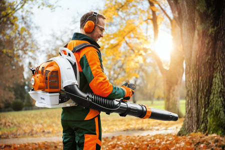 Dmuchawa spalinowa Stihl BR 450