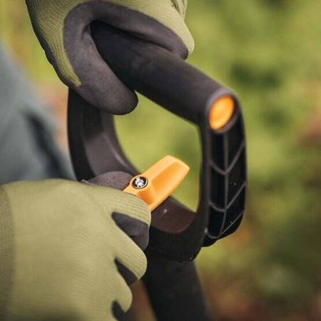Szufla Teleskopowa 120-140cm Xact Fiskars 1066734