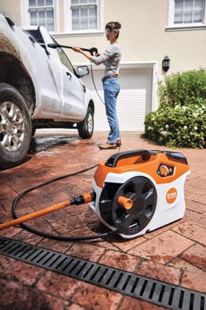 Myjka ciśnieniowa akumulatorowa Stihl REA 60 Plus 130bar