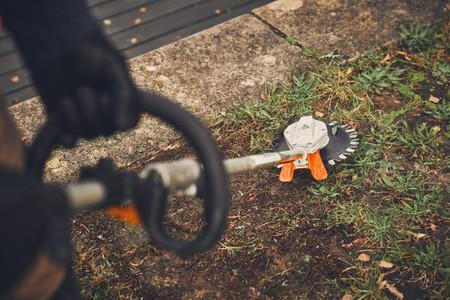 KombiMotor Stihl KMA 200R 36V z 2x akumulator AP 500 S