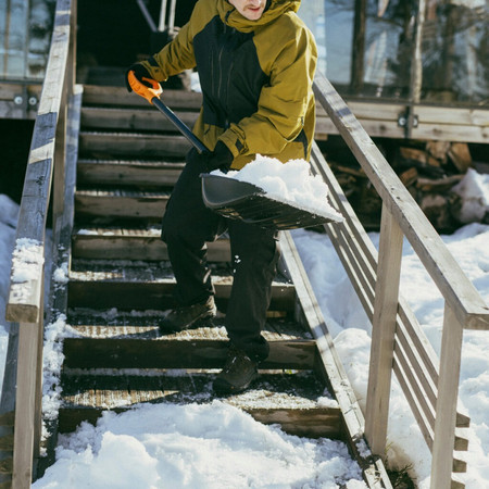 Łopata do śniegu szufla aluminiowa 135x40x20 FISKARS 1052525