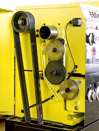 Tokarka do metalu 660x2000 z cyfrowym odczytem położenia Viber-System