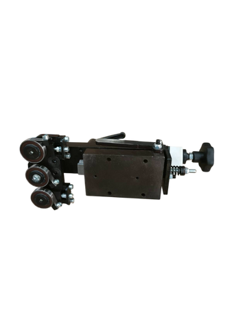 Okleiniarka OPTIMAT TWO NESTING z frezowaniem wstępnym i zarabianiem naroży