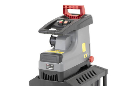 Rozdrabniacz elektryczny frezowy Faworyt PRO BSE28 I + Nawóz do trawnika 1KG GRATIS