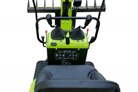 Minikoparka ZIPPER ZI-MBGS600 koparka