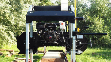 Trak taśmowy spalinowy OPTIMAT Timberland TMG 790S z osłoną taśmy i elektrycznym sterowaniem góra/dół