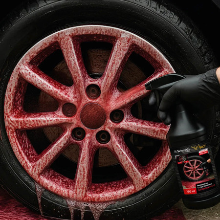 Preparat do czyszczenia felg Schmith 750ml krwawa felga