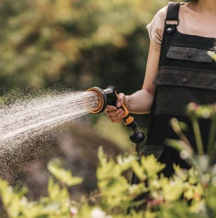 PISTOLET ZRASZAJĄCY MULTI FISKARS 1065482