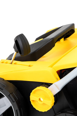 Wertykulator elektryczny 38cm 1800W Lider WNW1800