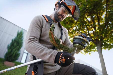 Kosa Akumulatorowa STIHL FSA 120 36V bez akumulatora i ładowarki FA08-200-0015