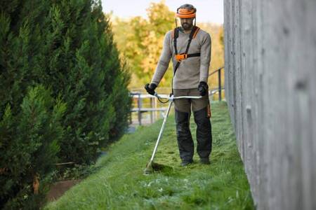 Kosa Akumulatorowa STIHL FSA 120 36V bez akumulatora i ładowarki FA08-200-0015